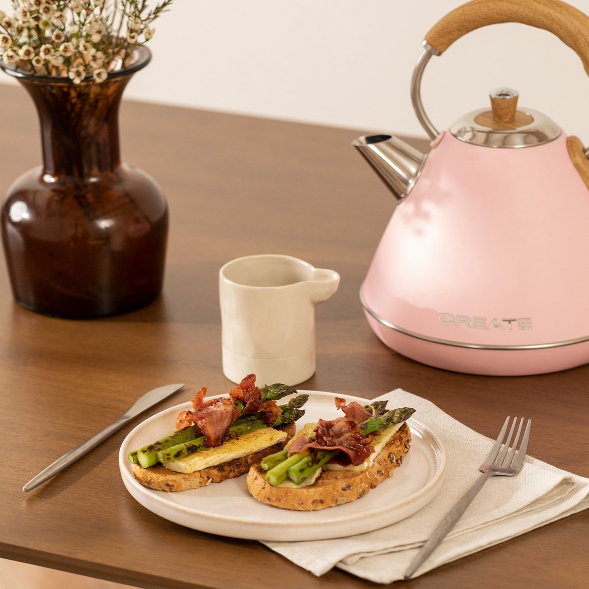 Create - Electric Water Kettle 1.7L Pastel Pink / Fast Boiling / 2200W