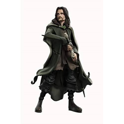 Officially licensed Lord of the Rings Aragorn Mini Epic Figure from Weta. 12cm vinyl, comes with Ranger Sword in a window box. Perfect gift for fans!