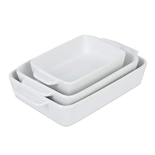 Set of three white ceramic casserole dishes in square shapes, designed for lasagne, gratin, and tiramisu, available in three sizes, dishwasher safe and suitable for oven use