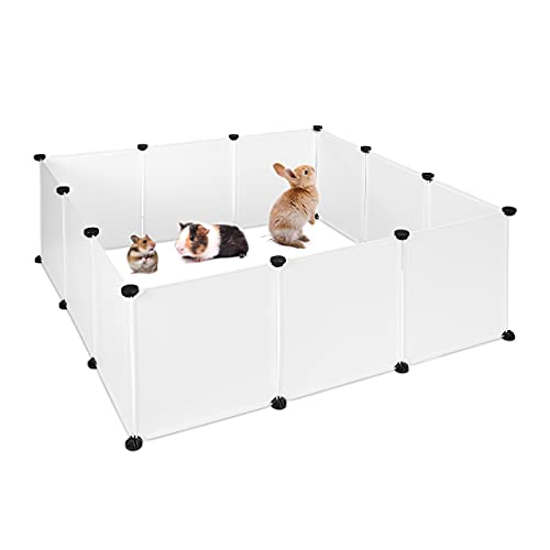 Expandable plastic outdoor enclosure for small animals designed for DIY use, suitable for rabbits, available in various sizes and featuring a white color.