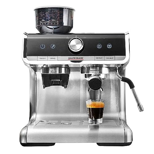 Programmable espresso machine with conical grinder and Italian ULKA pump featuring a modern design and 15 bar pressure for professional-quality espresso