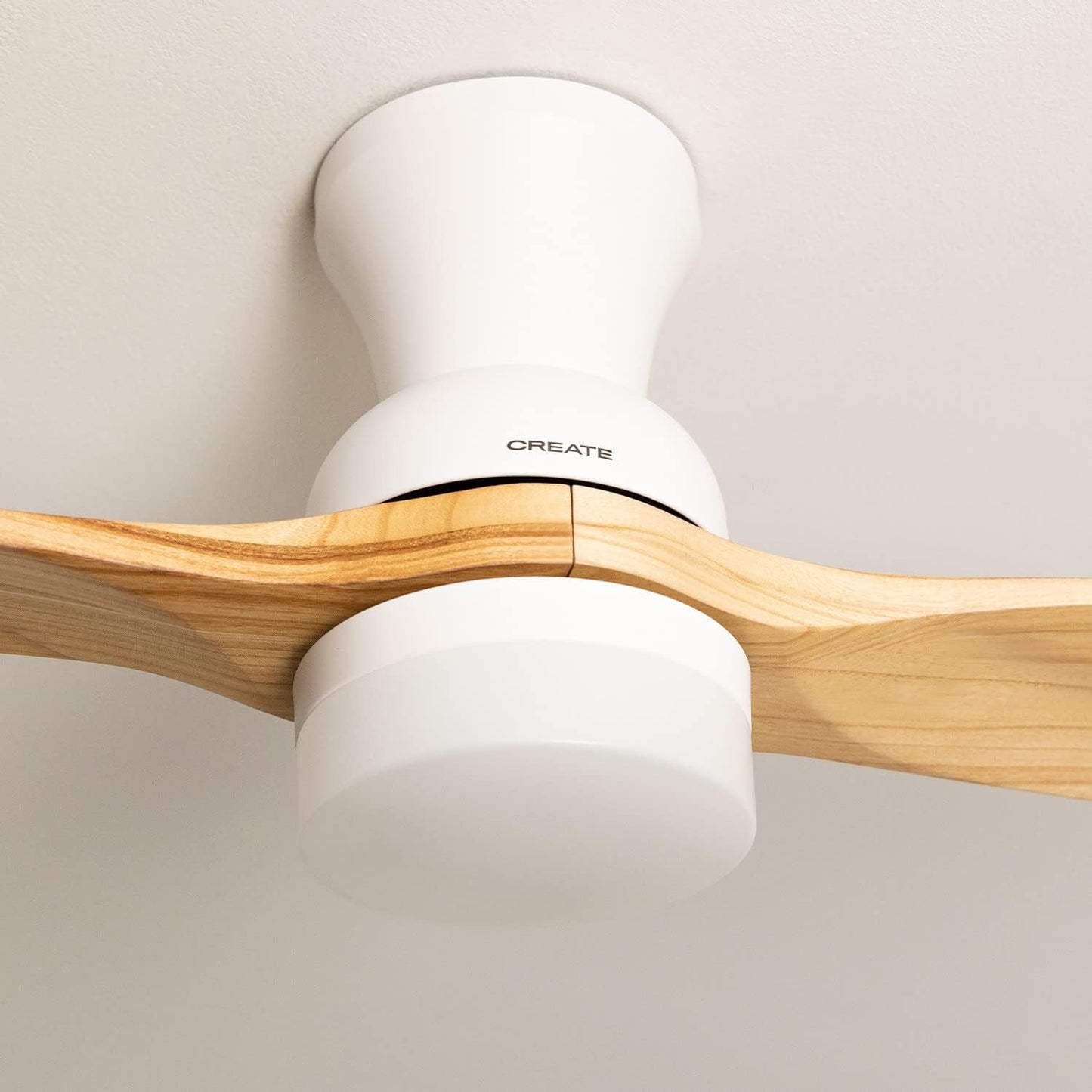 Create - Windprop Ceiling Fan White Natural Wood Wings with Lighting and Remote Control-40 W,Quiet, Diameter 132 cm